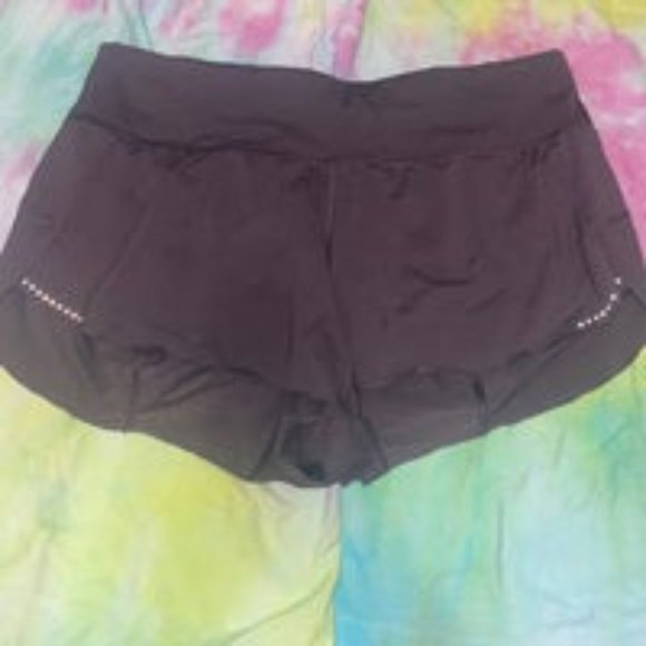 Lululemon Speed Shorts - Picture 3 of 3